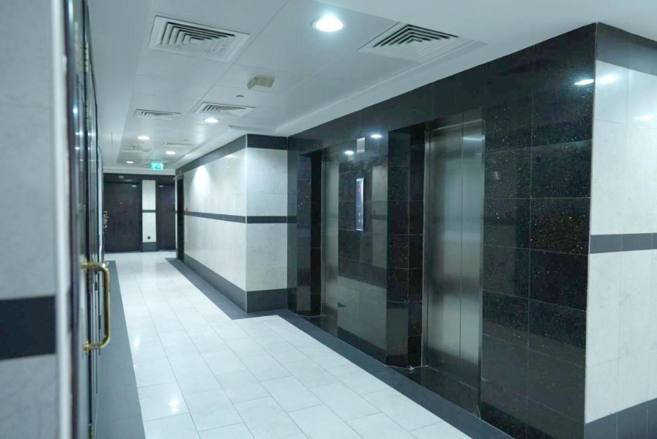 Blissful Partition In Bur Near Burjuman Metro Quarto em Acomodações Particulares Dubai