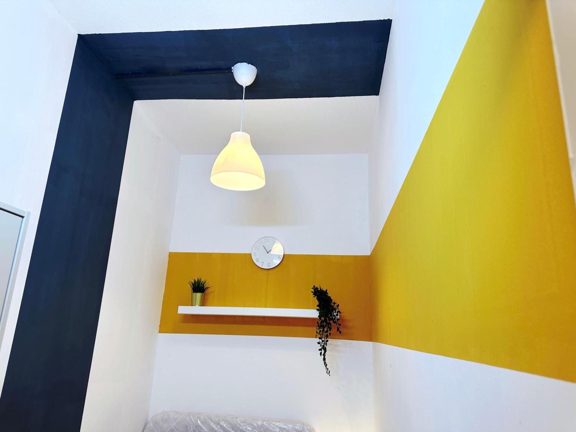 Blissful Partition In Bur Near Burjuman Metro Privatunterkunft *